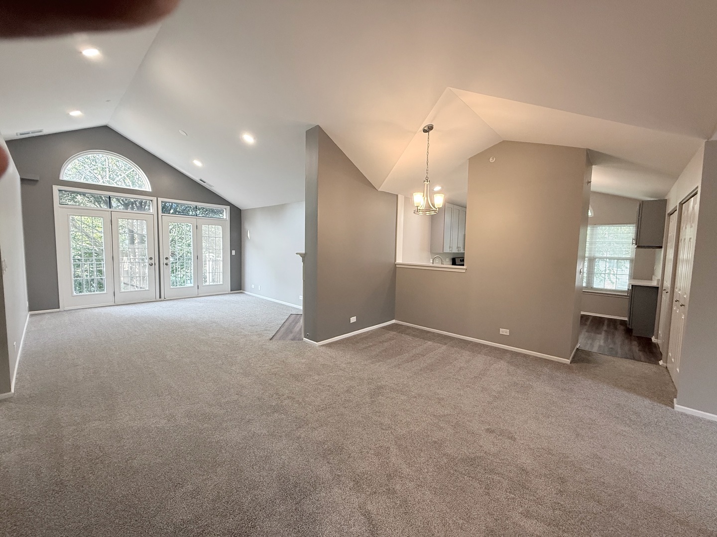 1623 Camberley Court, Bartlett, IL 60103