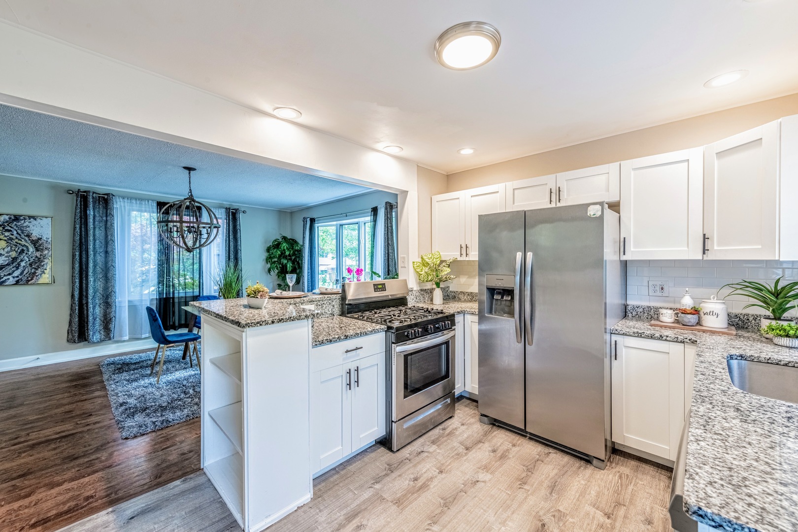 1502 N 34th Avenue, Melrose Park, IL 60160