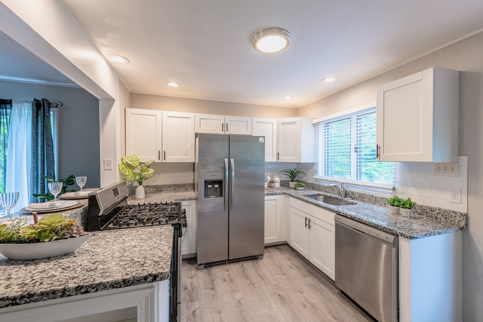 1502 N 34th Avenue, Melrose Park, IL 60160