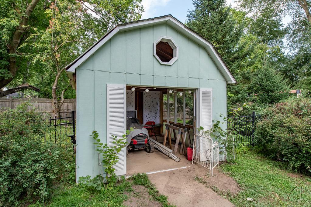 10140 W Paddock Avenue, Beach Park, IL 60087