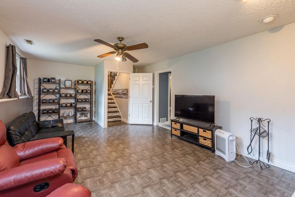 10140 W Paddock Avenue, Beach Park, IL 60087