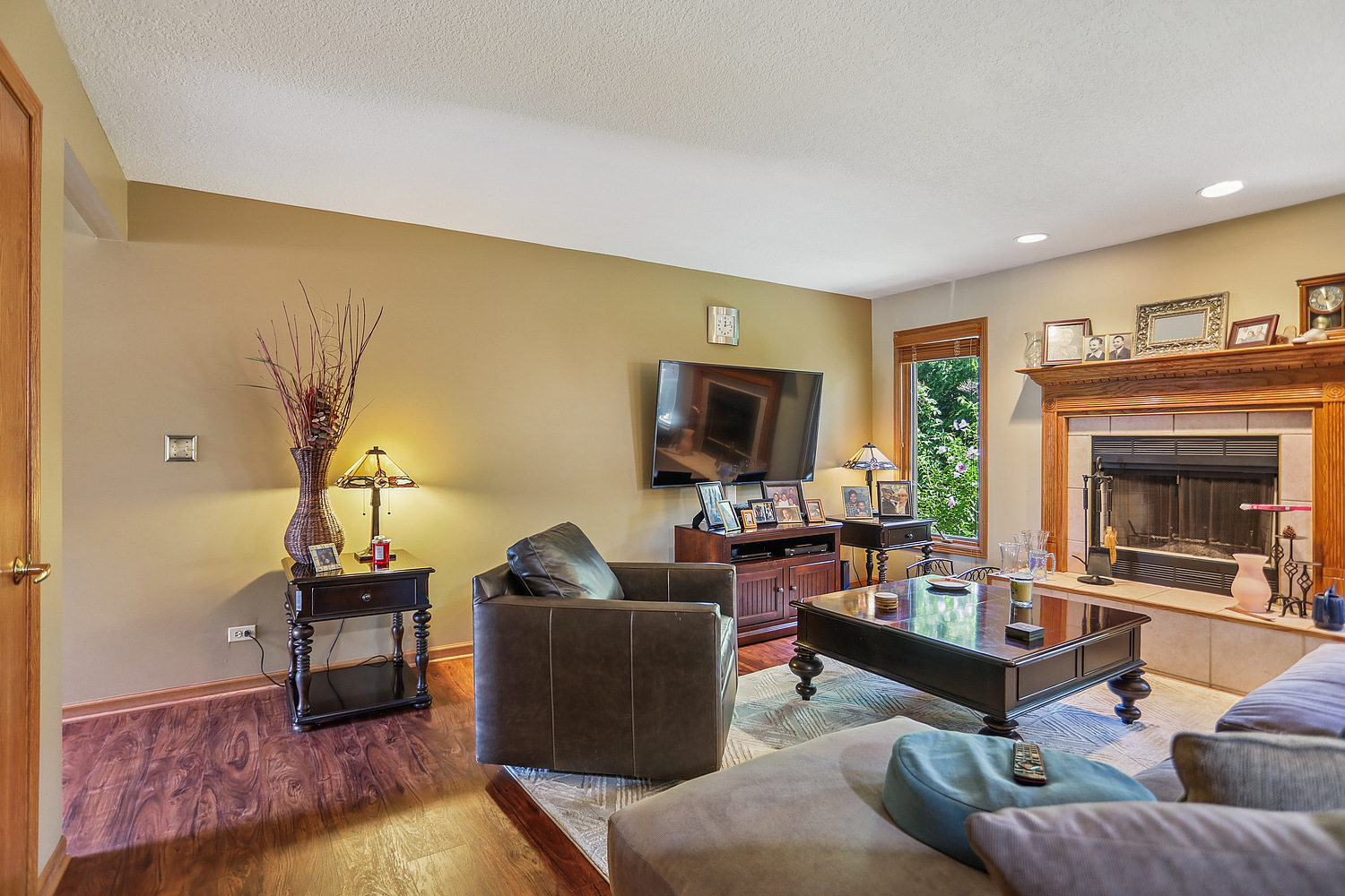 7025 167th Street #B, Tinley Park, IL 60477