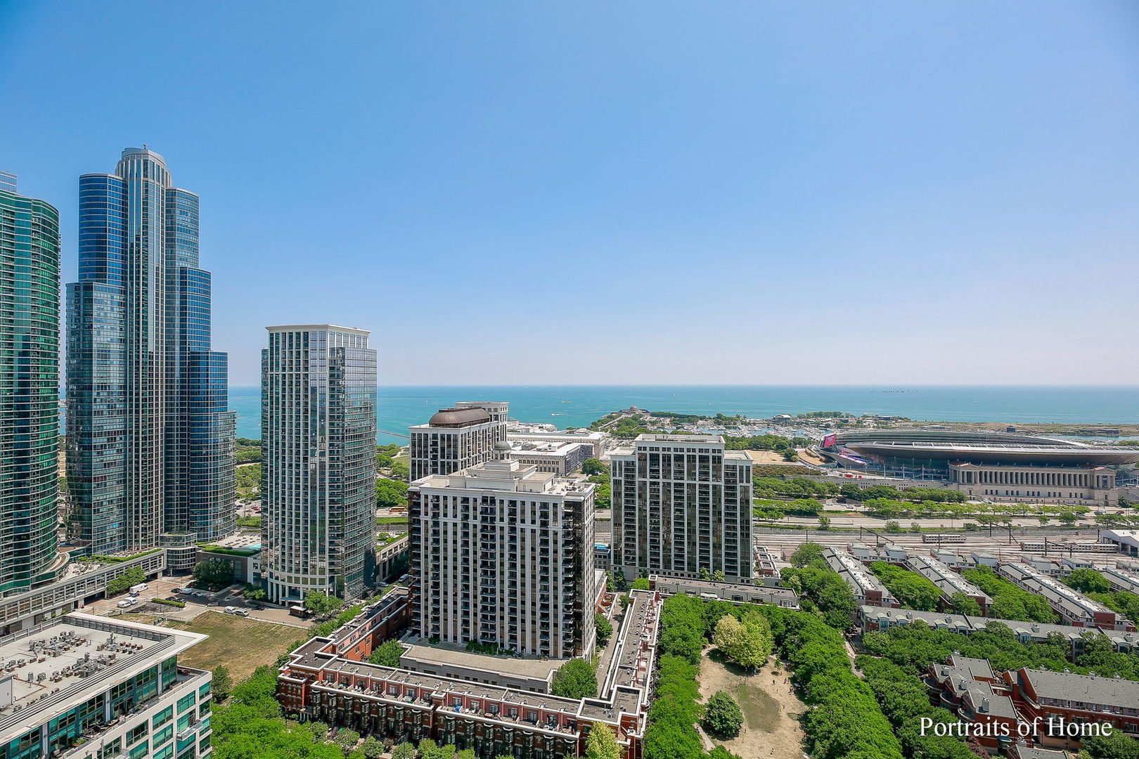 100 E 14th Street #3202, Chicago, IL 60605