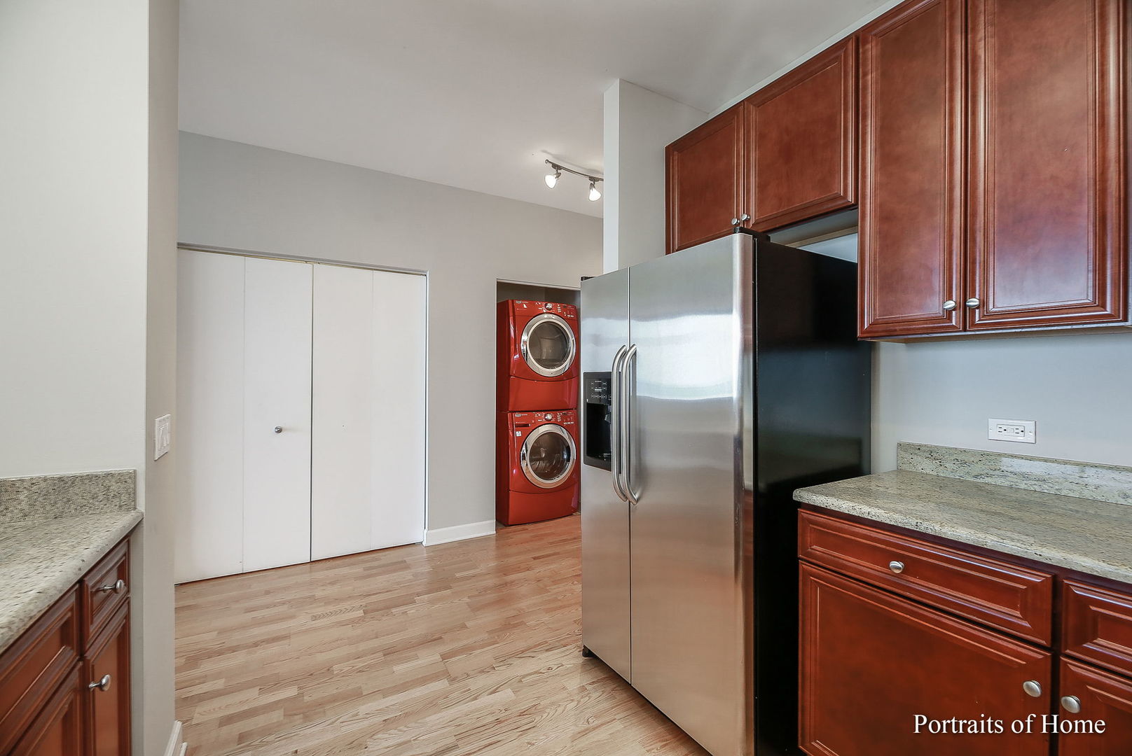 100 E 14th Street #3202, Chicago, IL 60605
