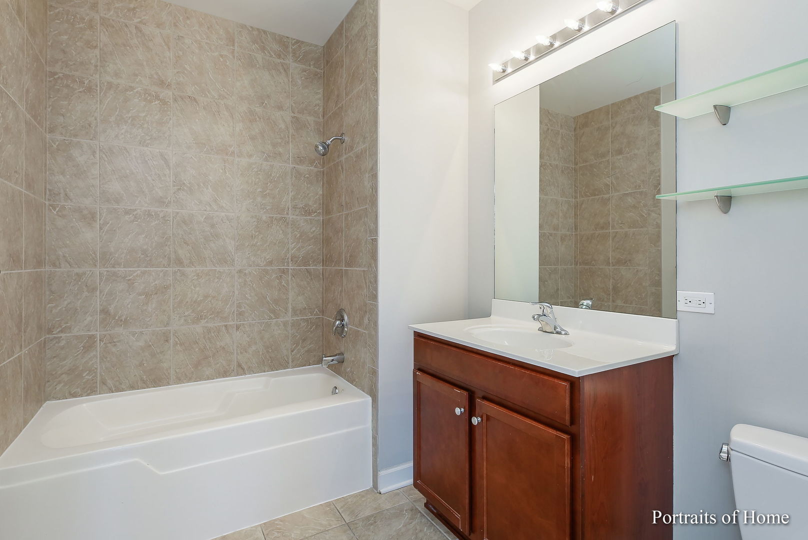 100 E 14th Street #3202, Chicago, IL 60605