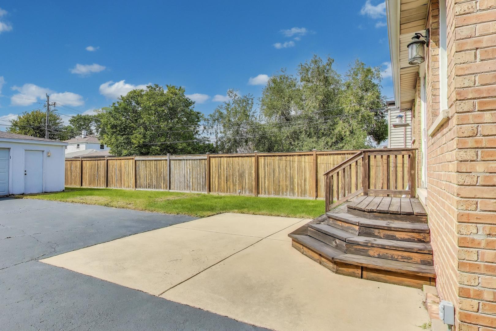 3516 Dora Street, Franklin Park, IL 60131