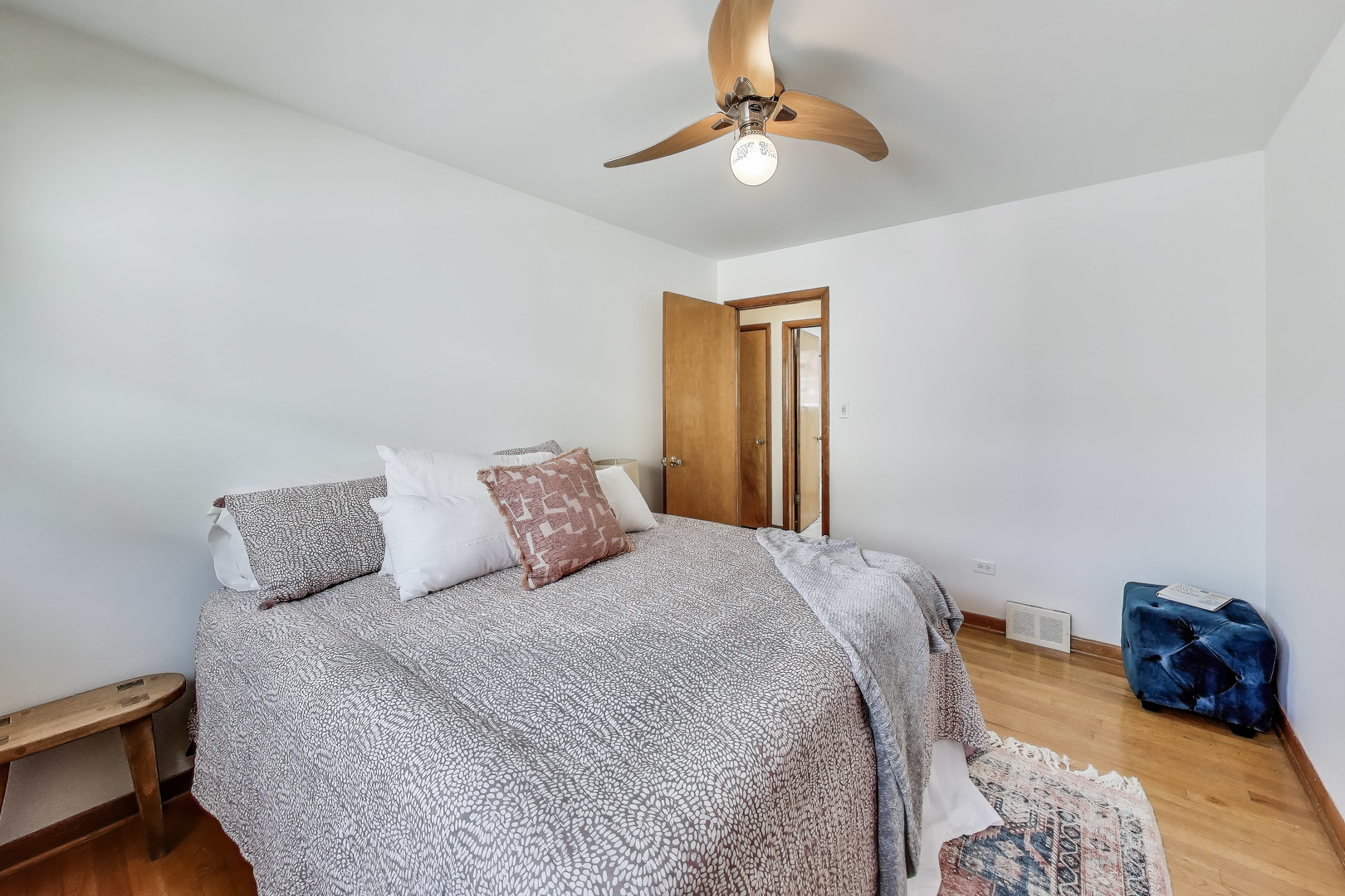3516 Dora Street, Franklin Park, IL 60131