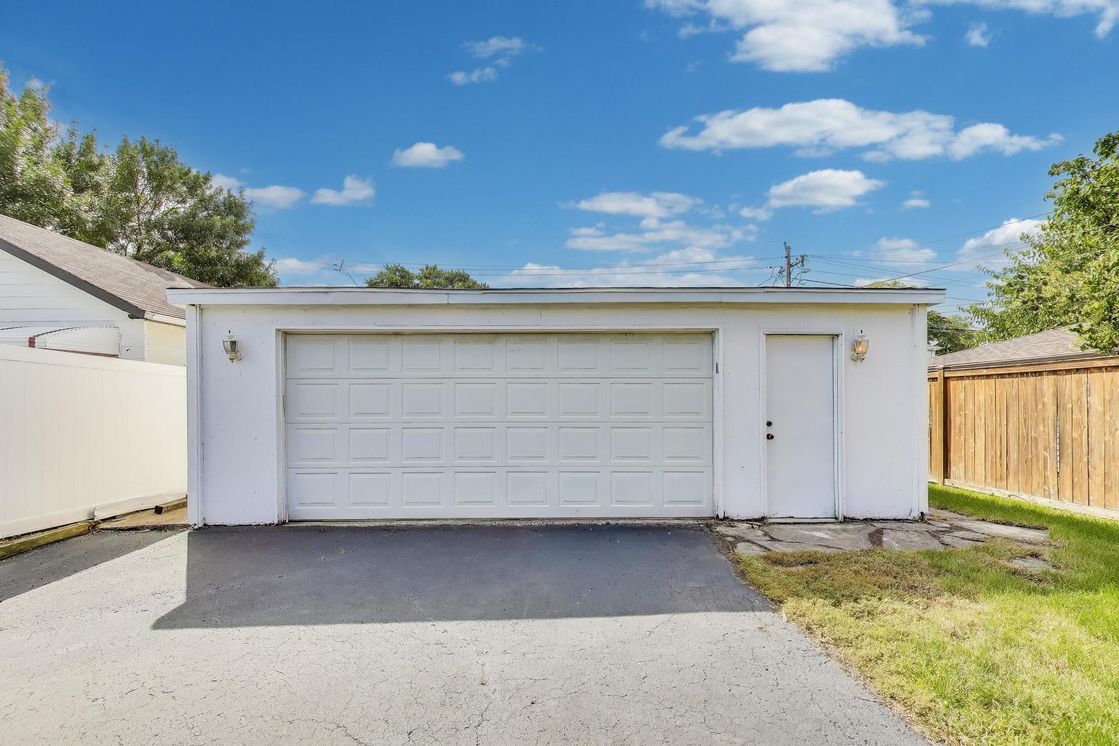 3516 Dora Street, Franklin Park, IL 60131