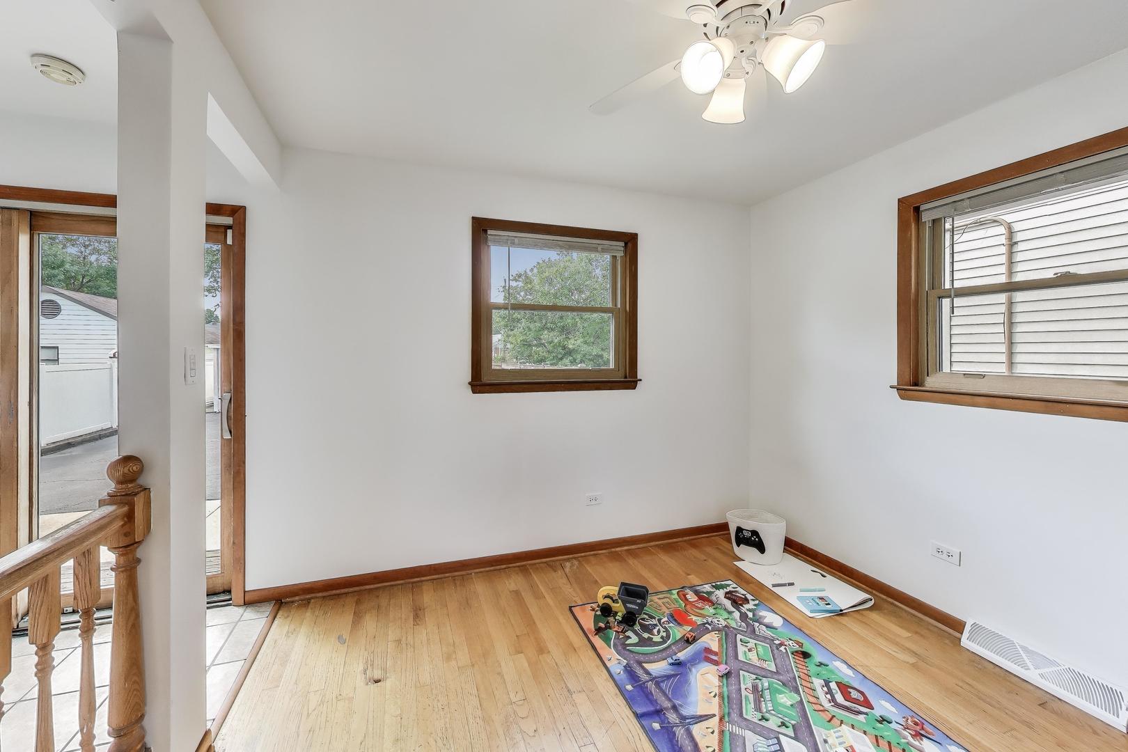 3516 Dora Street, Franklin Park, IL 60131