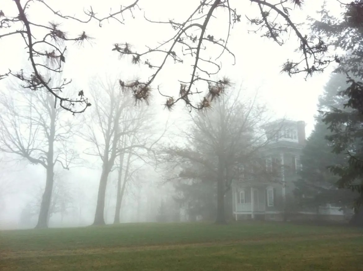 100 E Miller Avenue, Hinckley, IL 60520