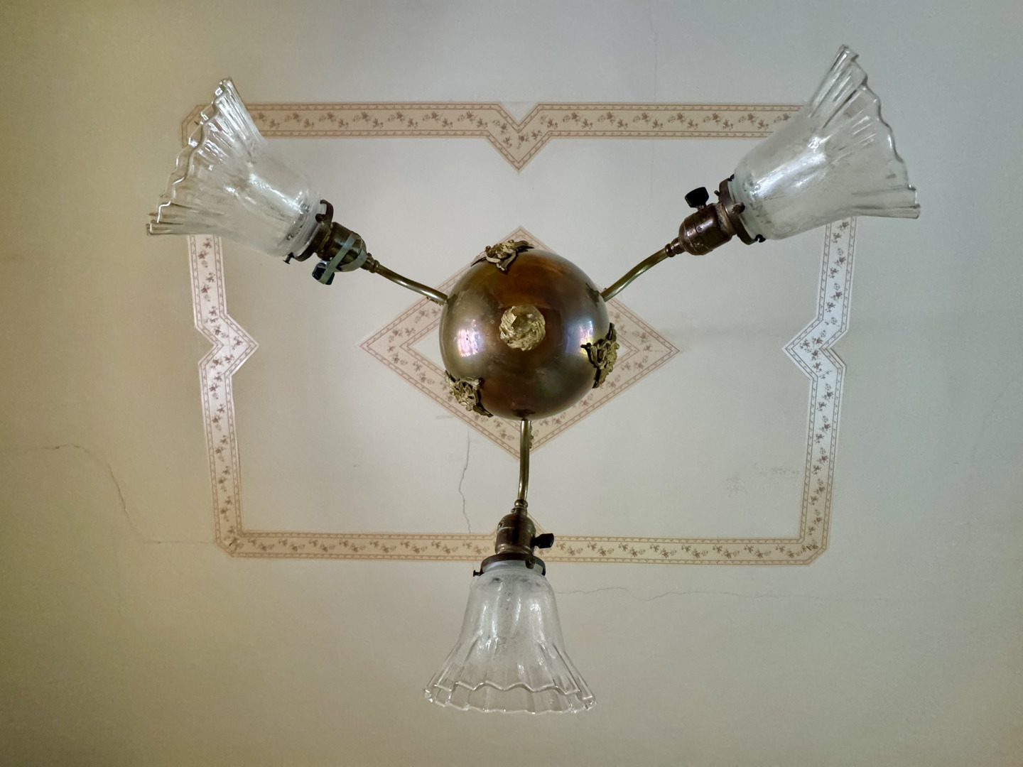 100 E Miller Avenue, Hinckley, IL 60520