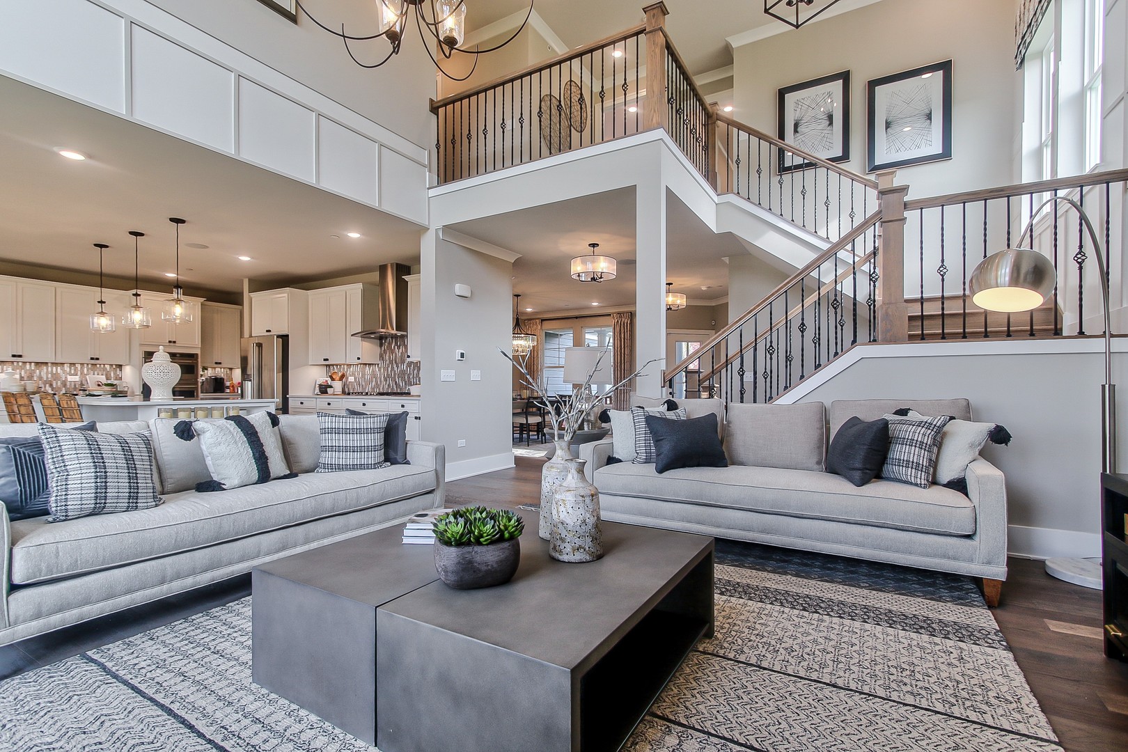 32 Tournament Drive, Hawthorn Woods, IL 60047