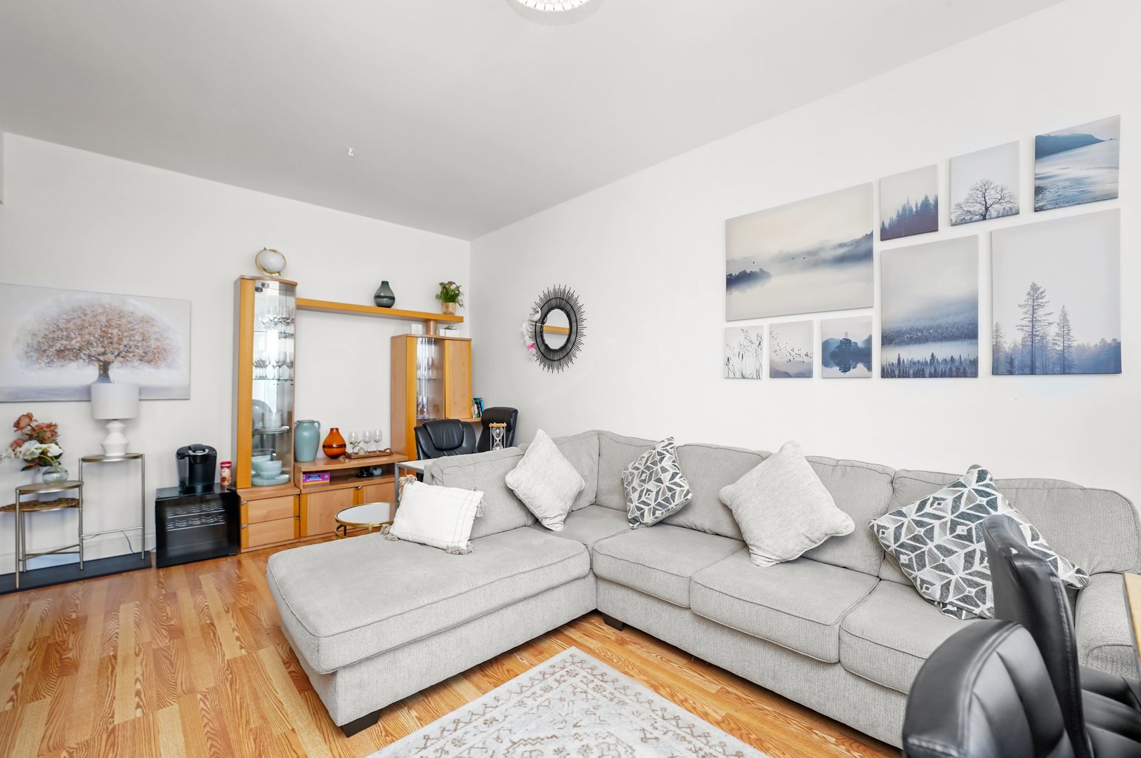 1057 W Argyle Street #3f, Chicago, IL 60640