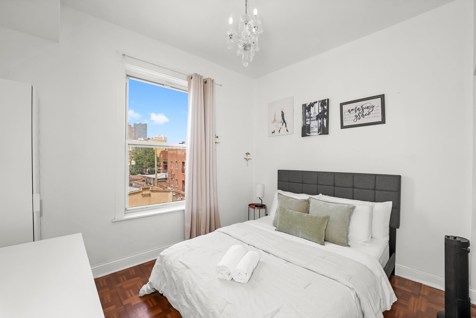 1057 W Argyle Street #3f, Chicago, IL 60640