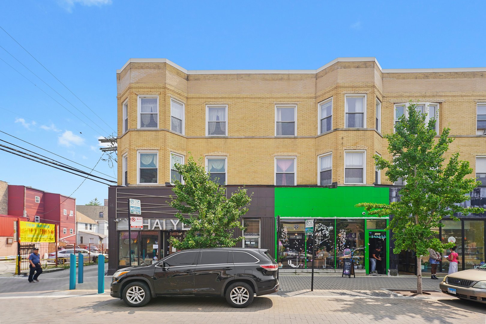1057 W Argyle Street #3f, Chicago, IL 60640