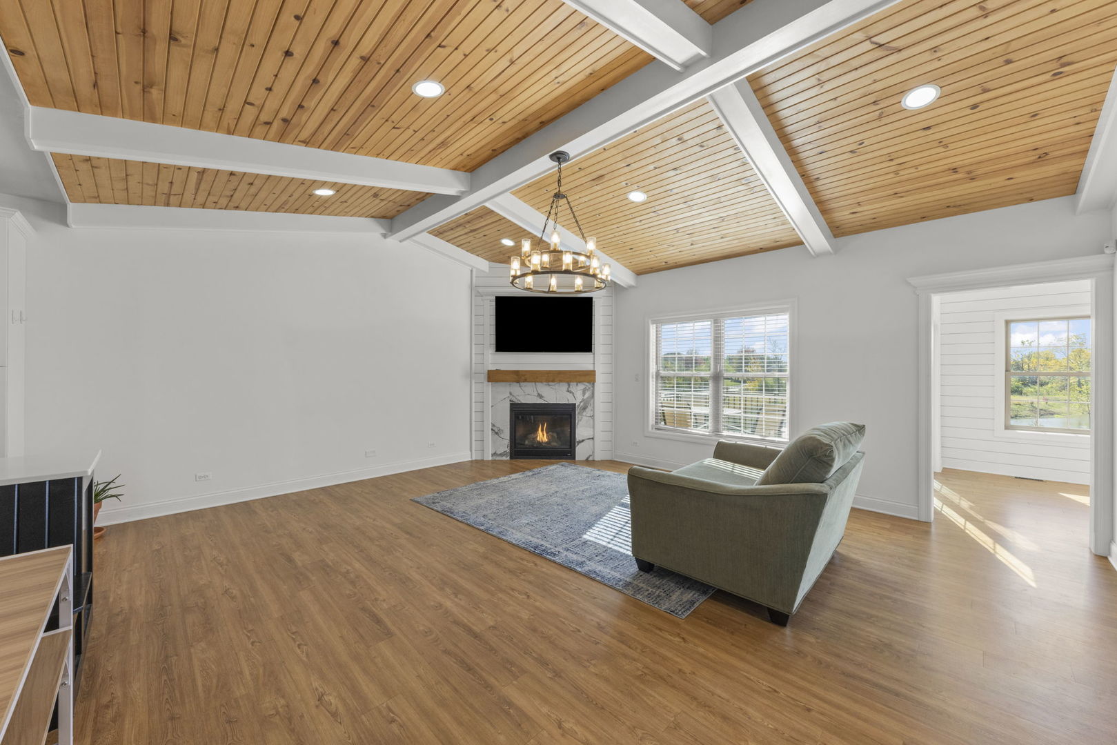 26411 W Stephanie Drive, Channahon, IL 60410