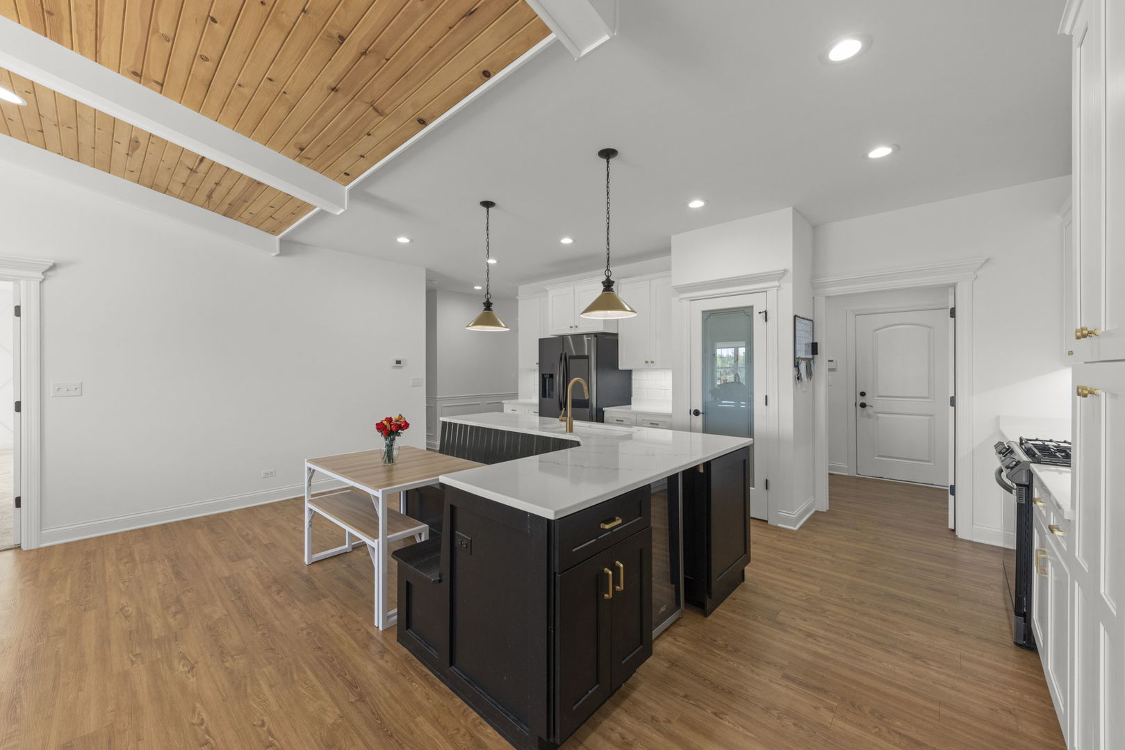 26411 W Stephanie Drive, Channahon, IL 60410