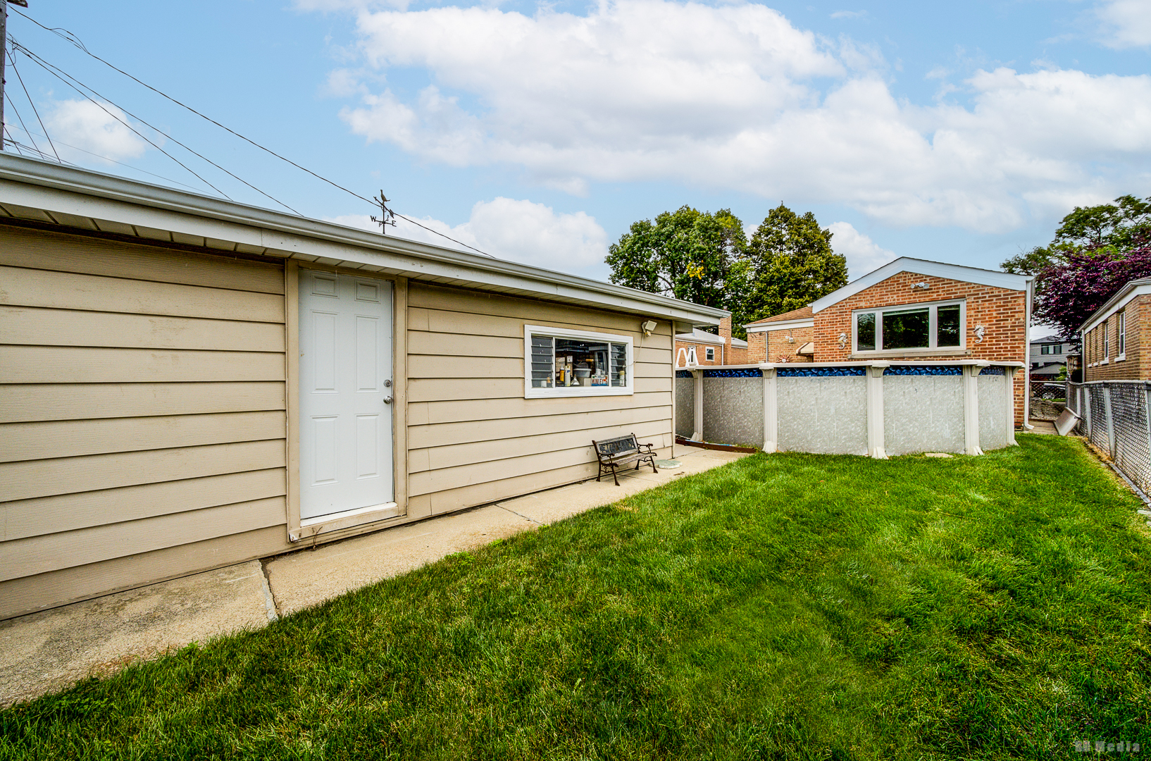 5114 S Oak Park Avenue, Chicago, IL 60638