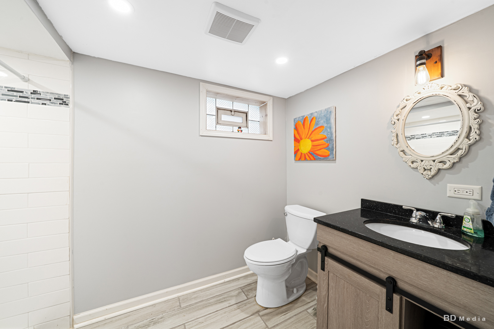 5114 S Oak Park Avenue, Chicago, IL 60638