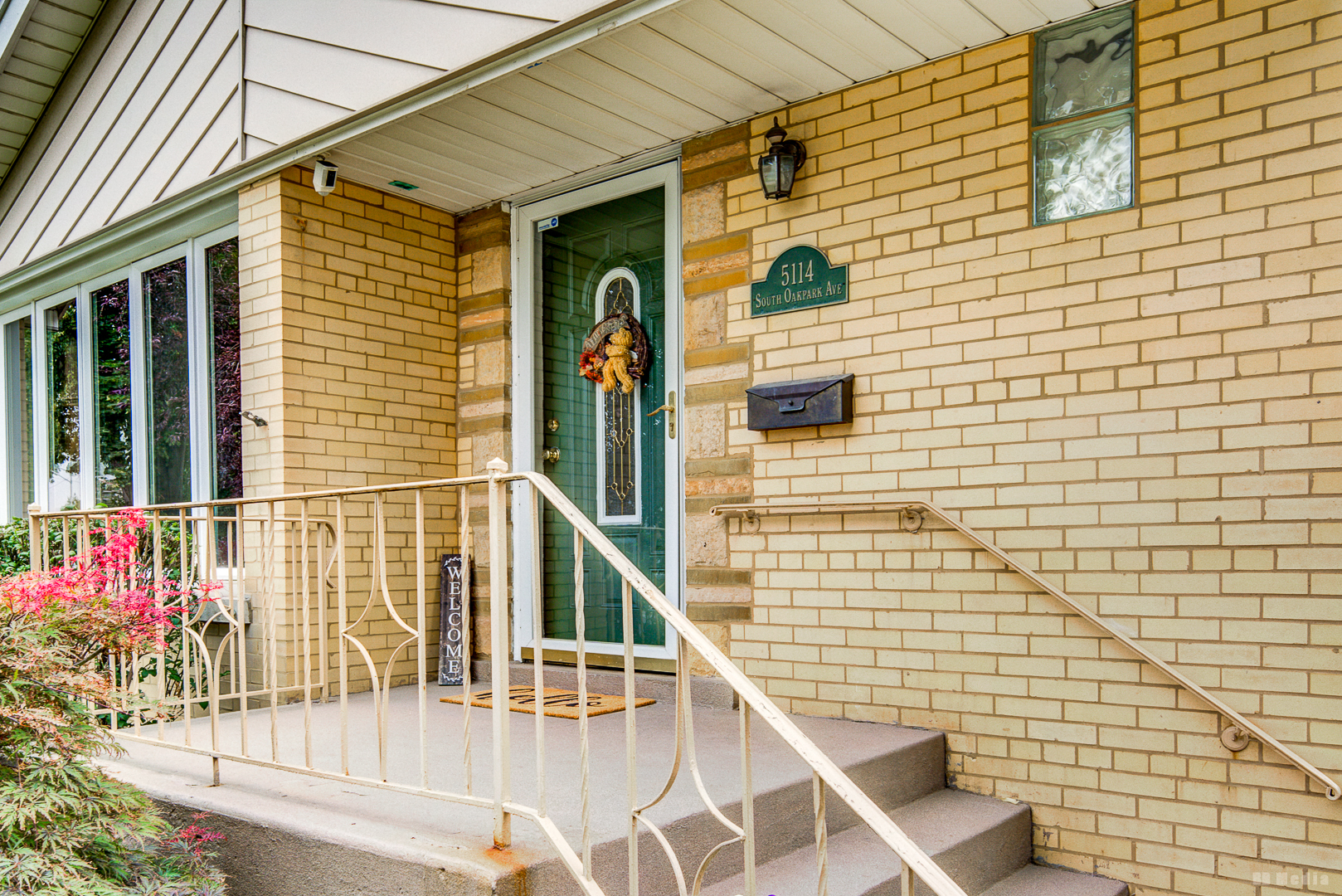 5114 S Oak Park Avenue, Chicago, IL 60638