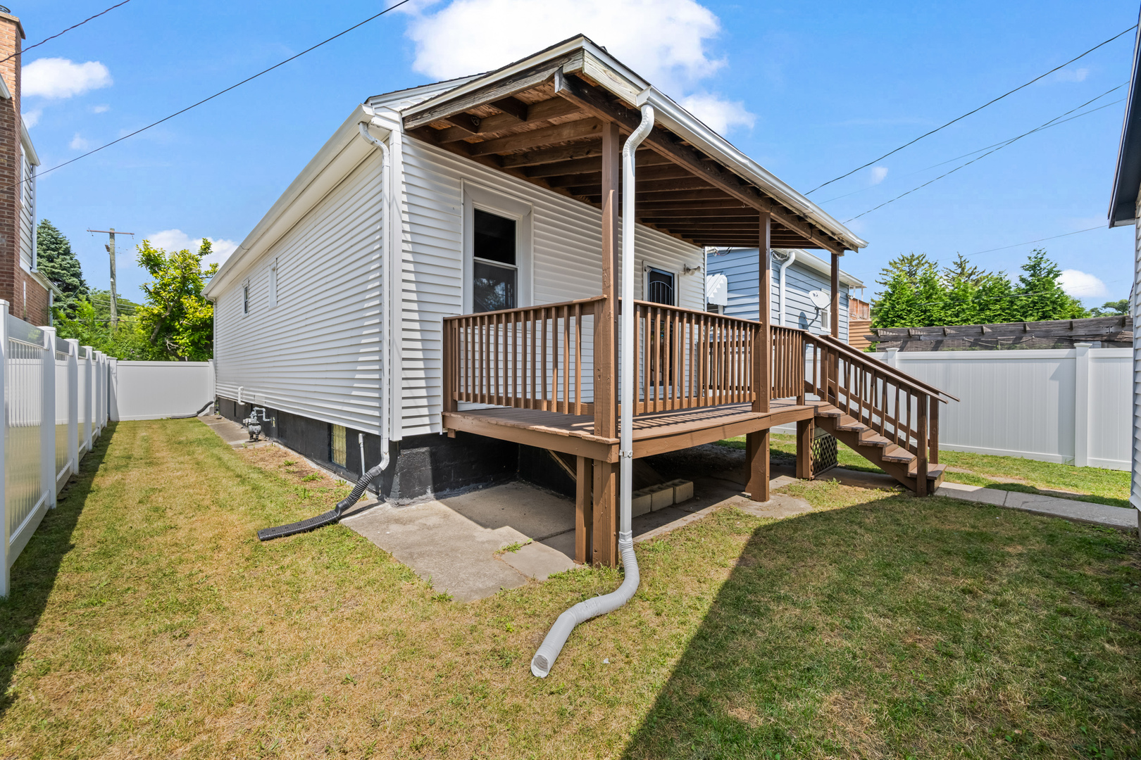 9521 Garfield Avenue, Brookfield, IL 60513