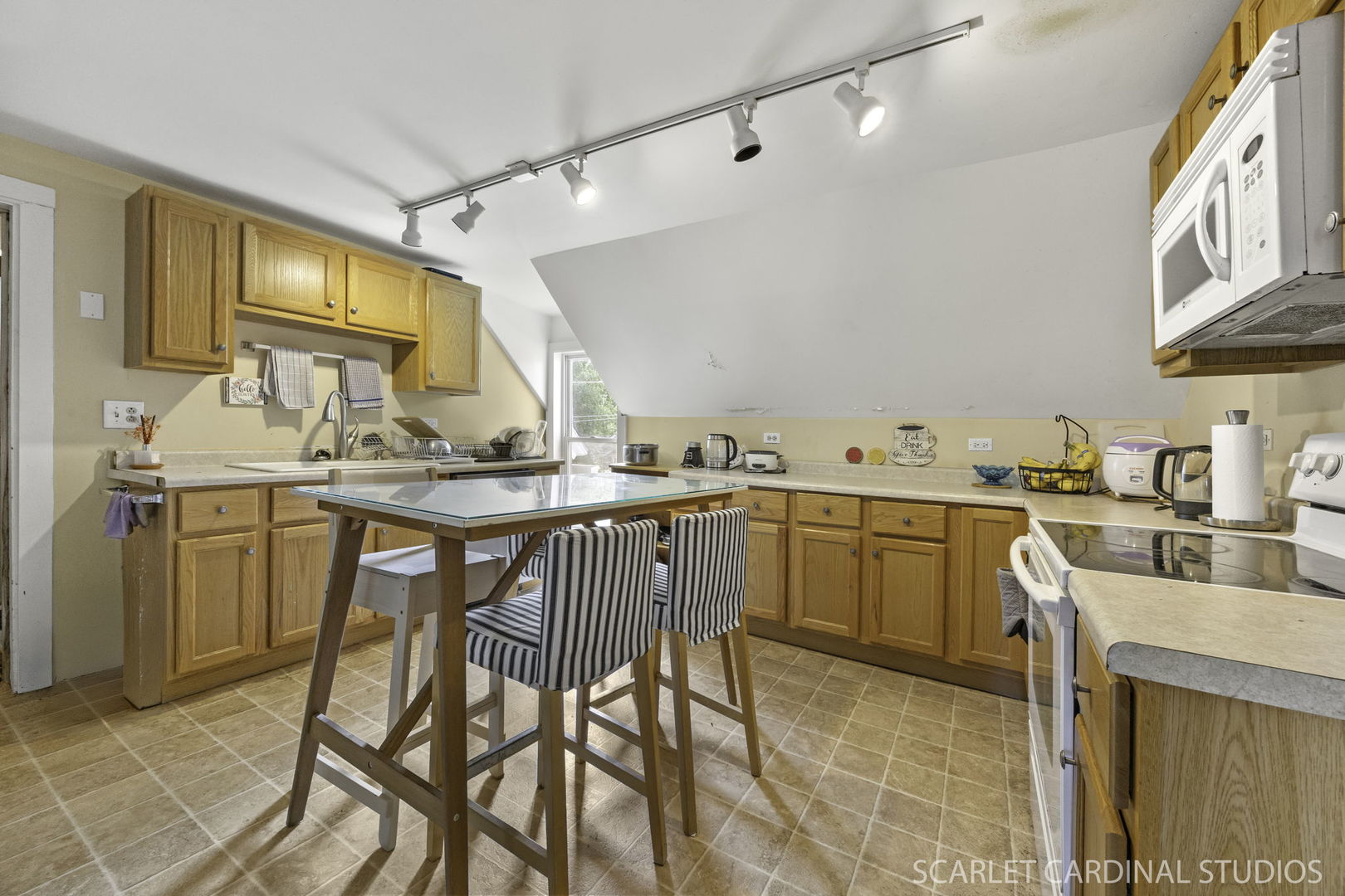 603 N Scott Street, Wheaton, IL 60187