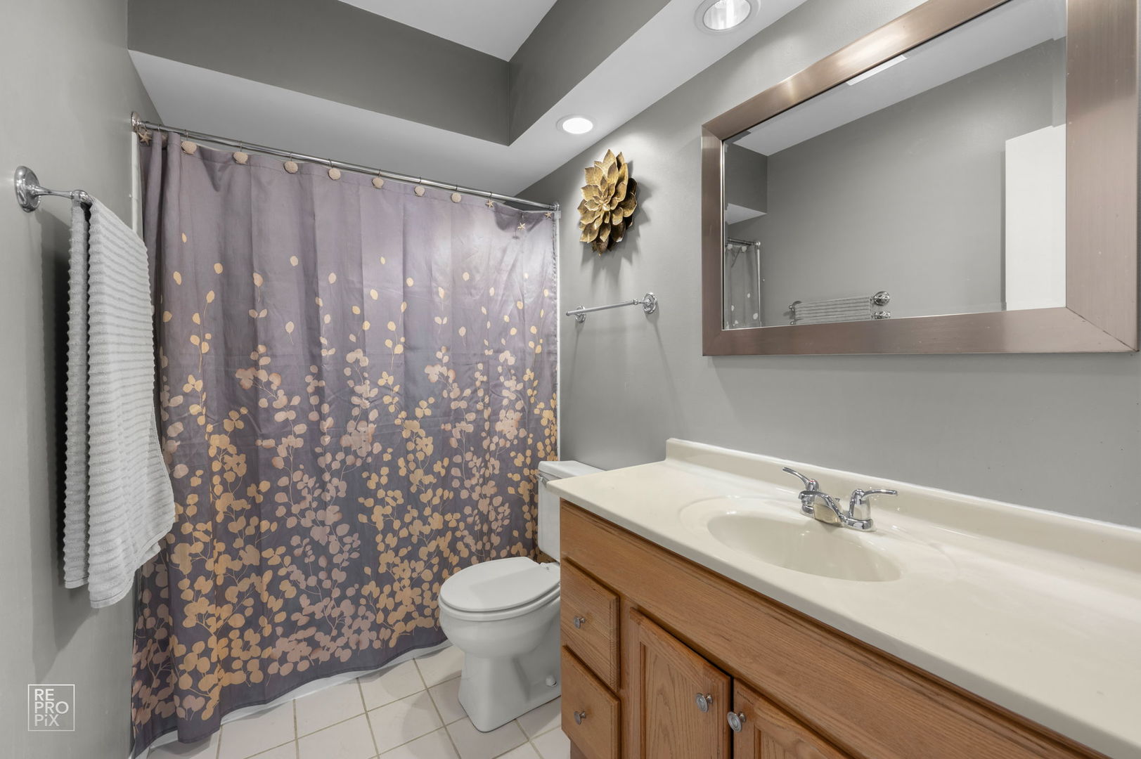 8909 Silverdale Drive #5C, Orland Park, IL 60462