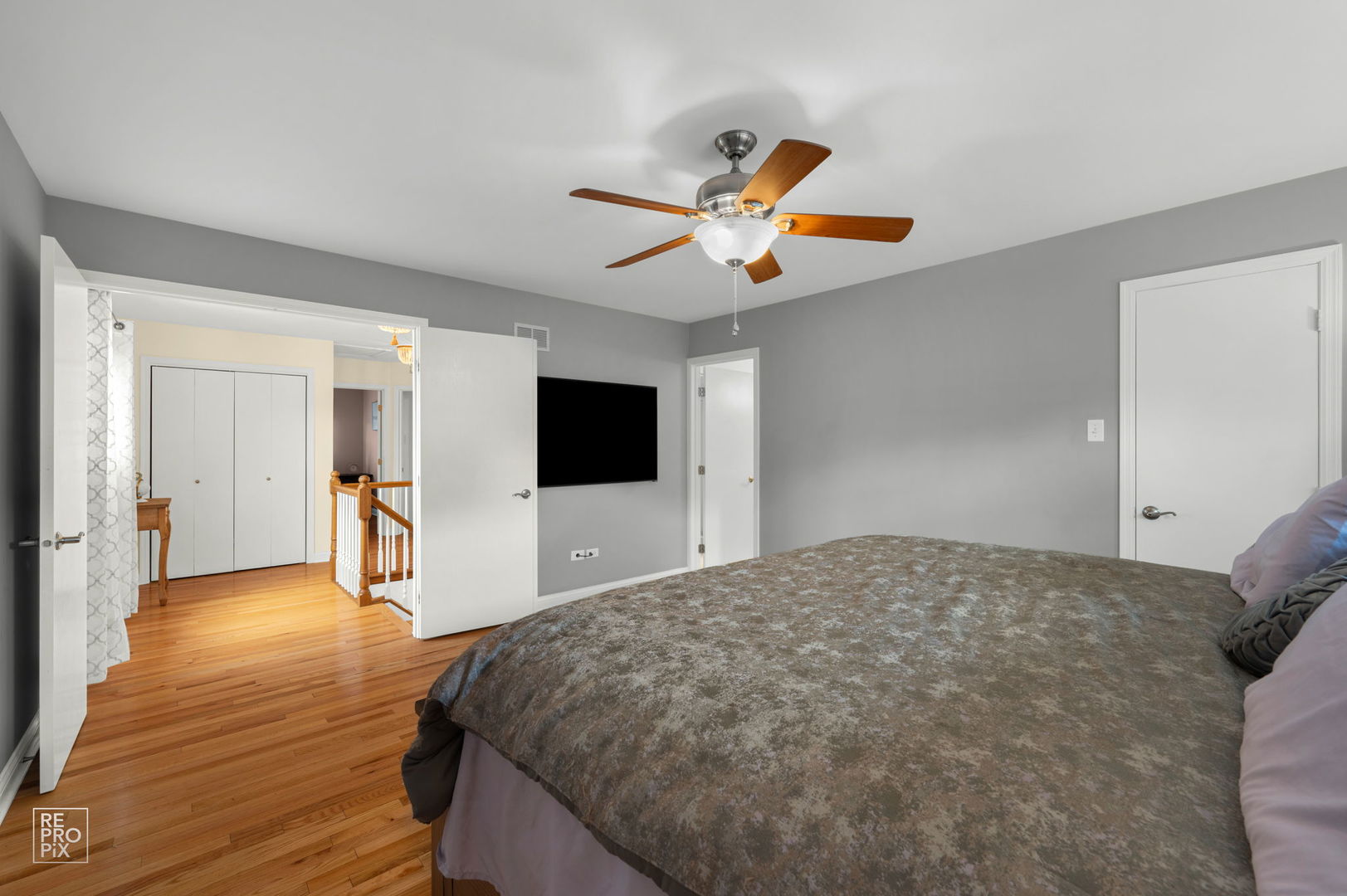 8909 Silverdale Drive #5C, Orland Park, IL 60462