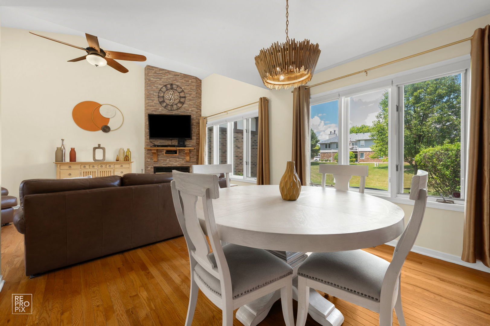8909 Silverdale Drive #5C, Orland Park, IL 60462