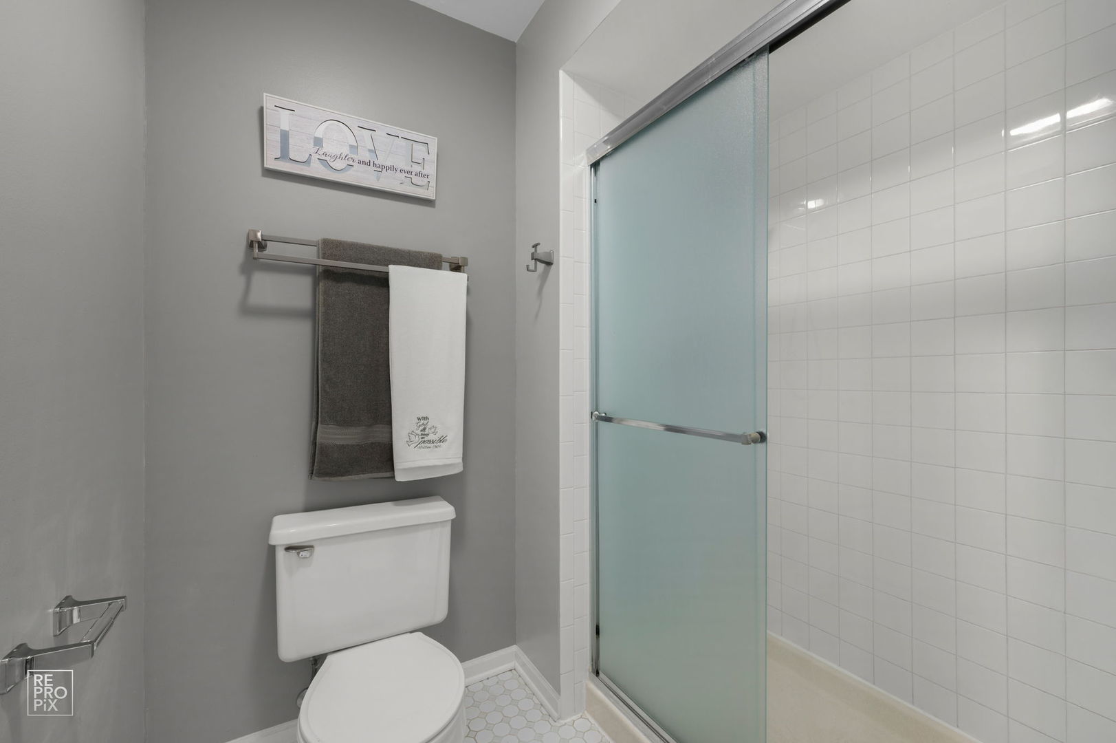 8909 Silverdale Drive #5C, Orland Park, IL 60462