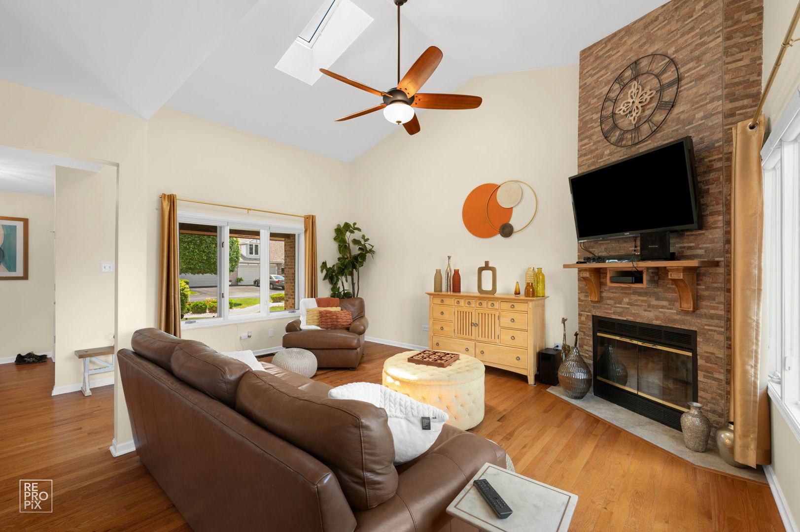 8909 Silverdale Drive #5C, Orland Park, IL 60462