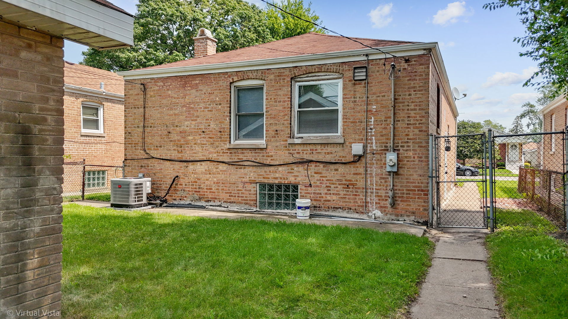 12634 S Harvard Avenue, Chicago, IL 60628