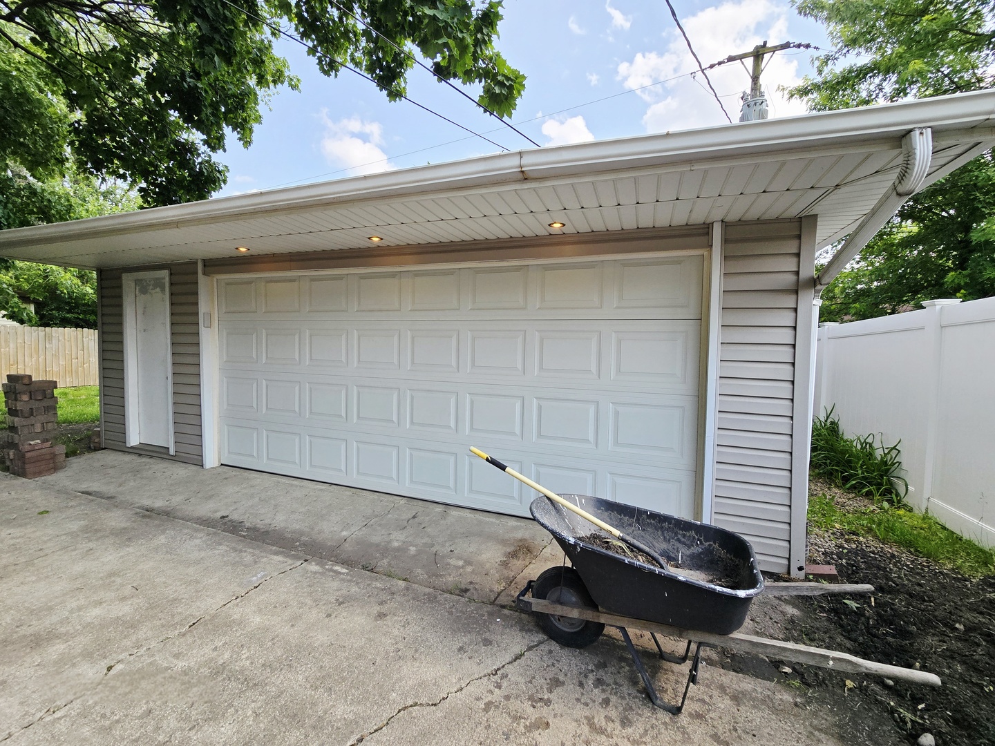 3033 189th Street, Lansing, IL 60438