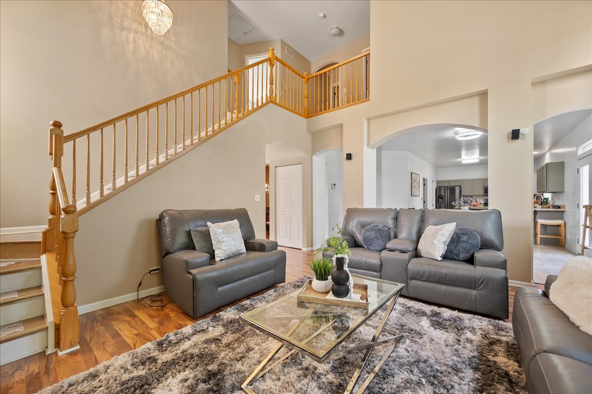 1722 Newport Lane, Montgomery, IL 60538