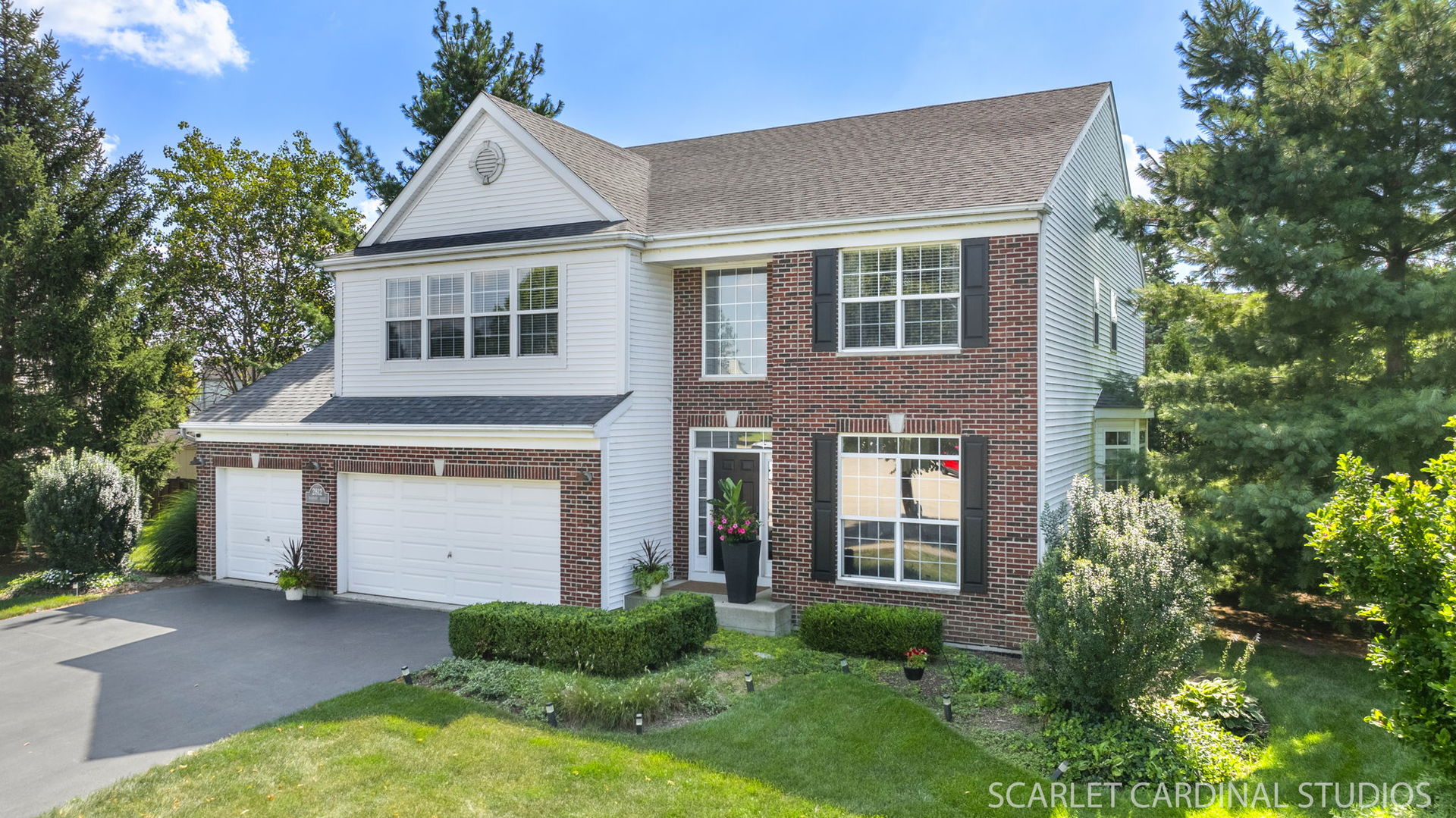 2812 Woodside Court, Aurora, IL 60506