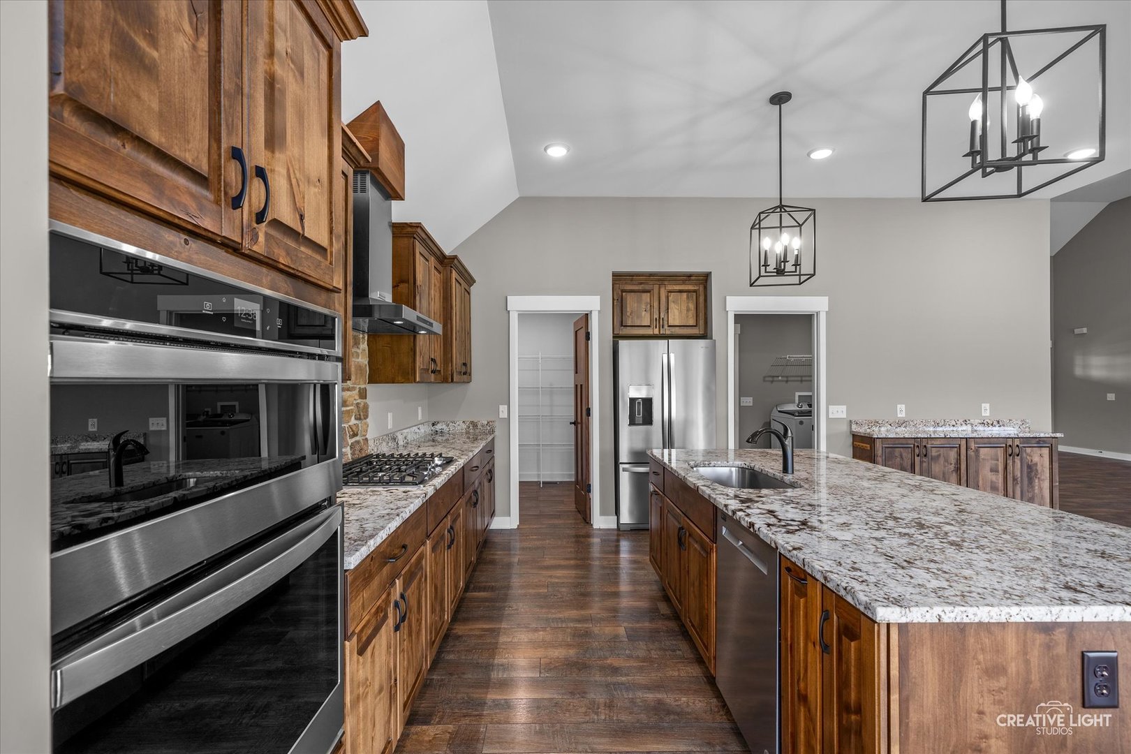 10887 Brandenburg Way, Yorkville, IL 60560
