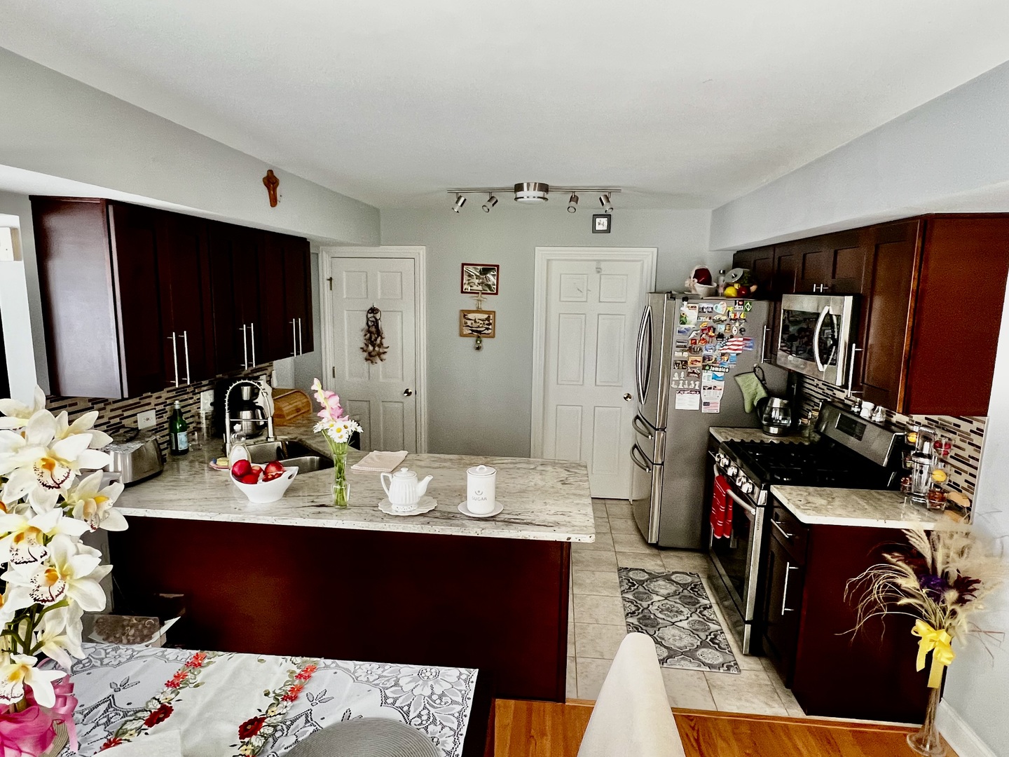 438 Locksley Drive #438, Streamwood, IL 60107