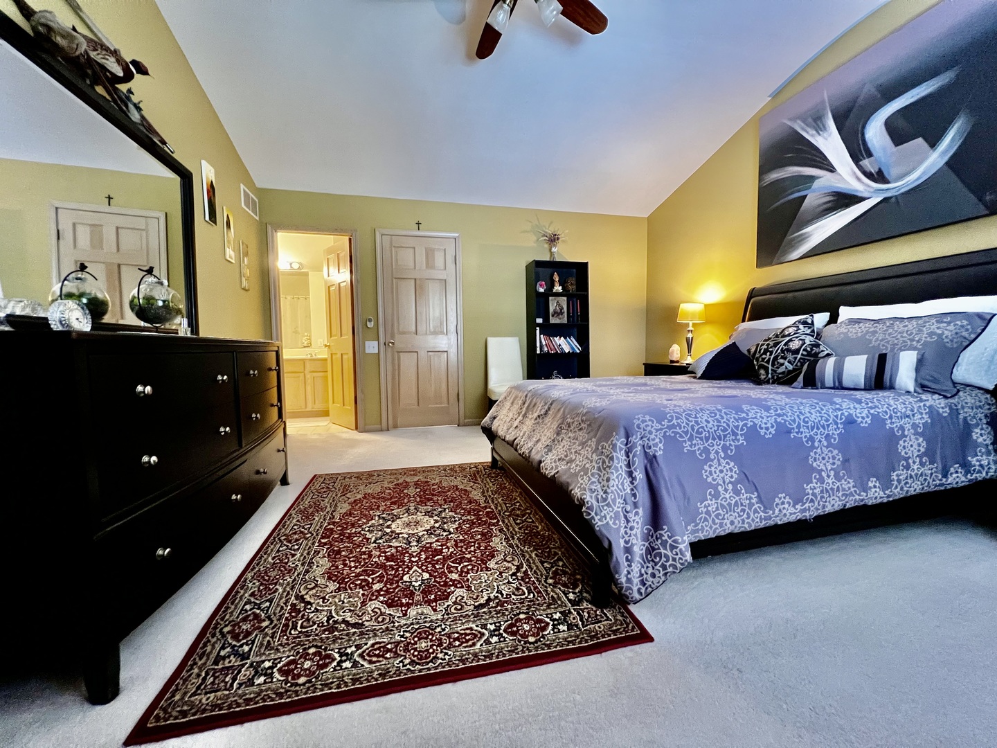 438 Locksley Drive #438, Streamwood, IL 60107