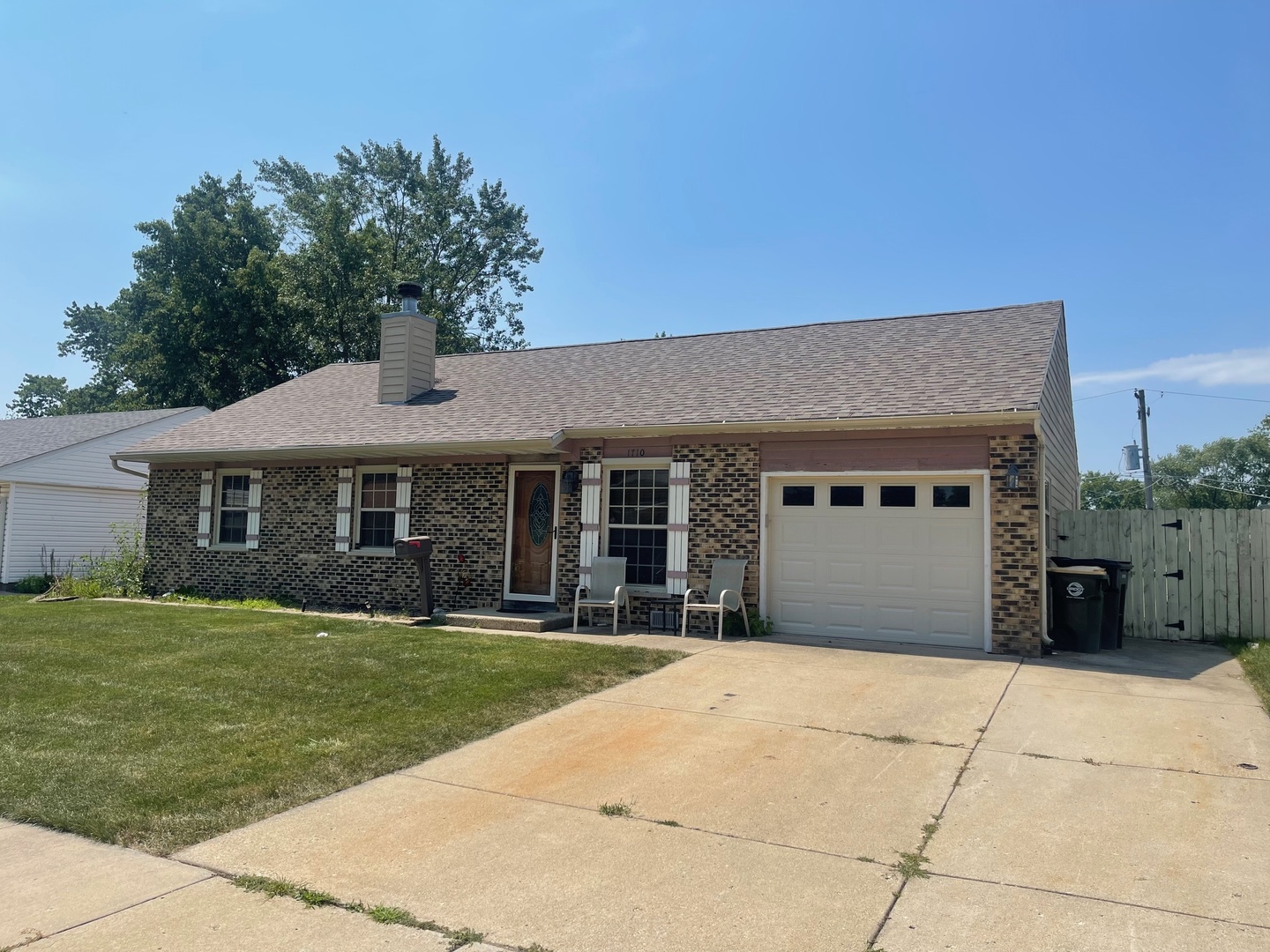 1710 Nippert Drive, Streamwood, IL 60107