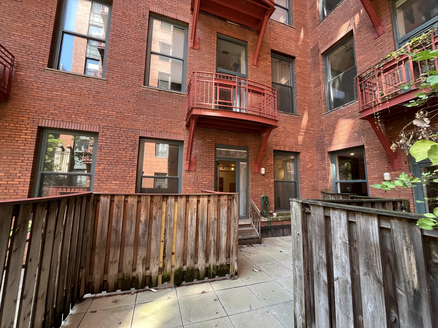 208 W Washington Street #509, Chicago, IL 60606