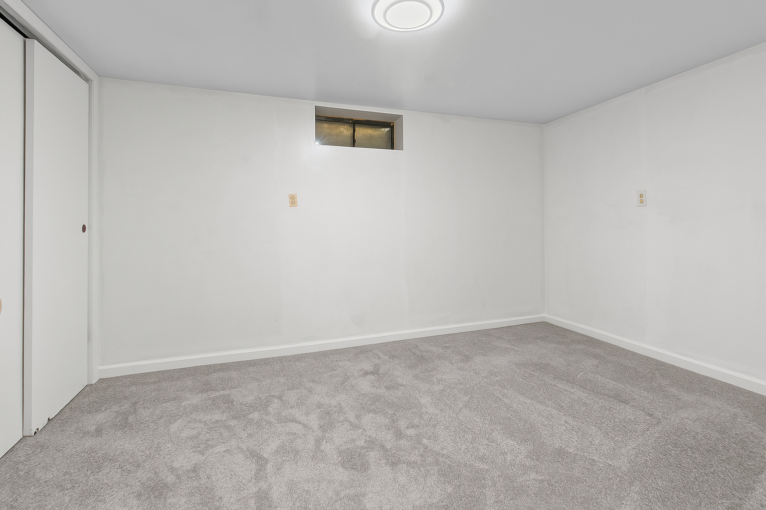 312 N Shaddle Avenue, Mundelein, IL 60060