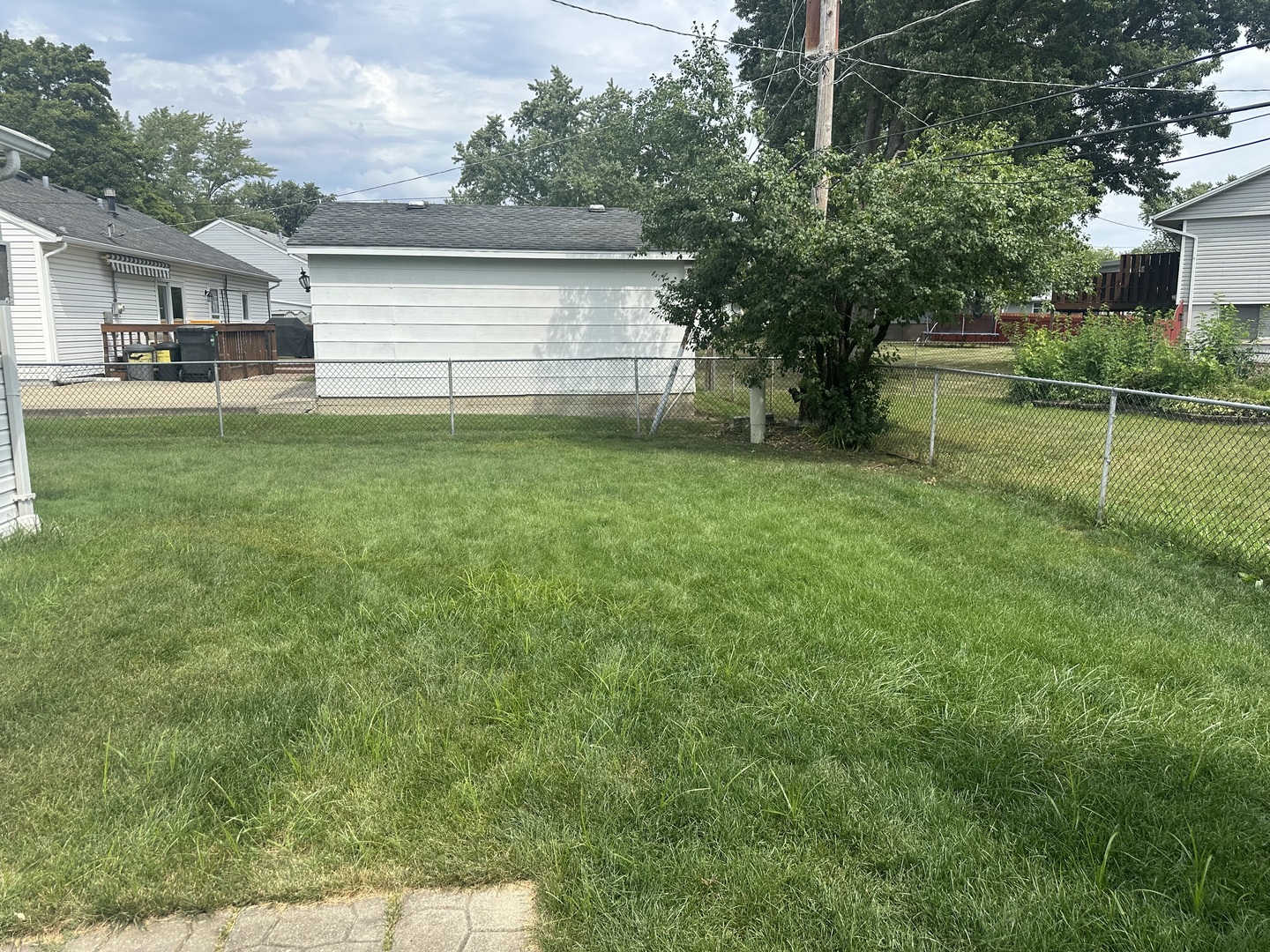 511 Frederick Avenue, Streamwood, IL 60107