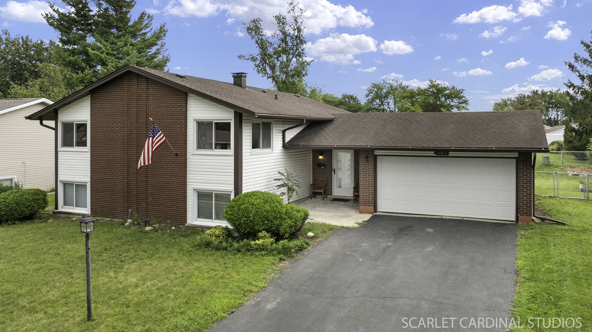 6805 Westmoreland Drive, Woodridge, IL 60517