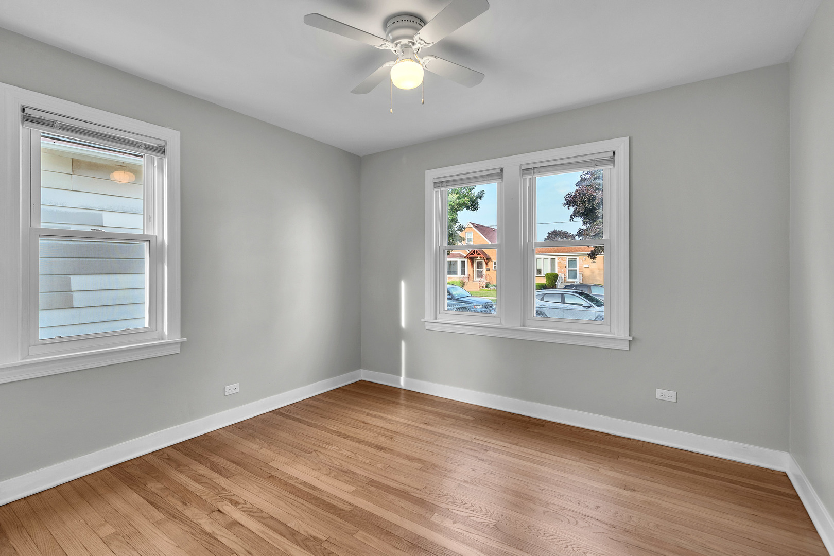 3304 N Ozanam Avenue, Chicago, IL 60634