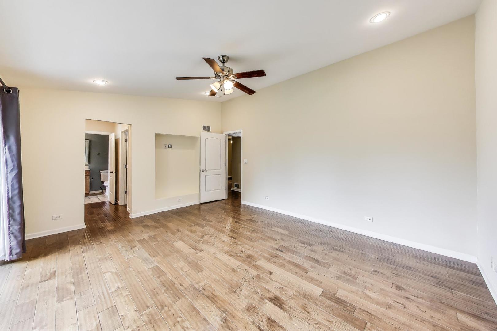 21191 Lisa Lane, Steger, IL 60475
