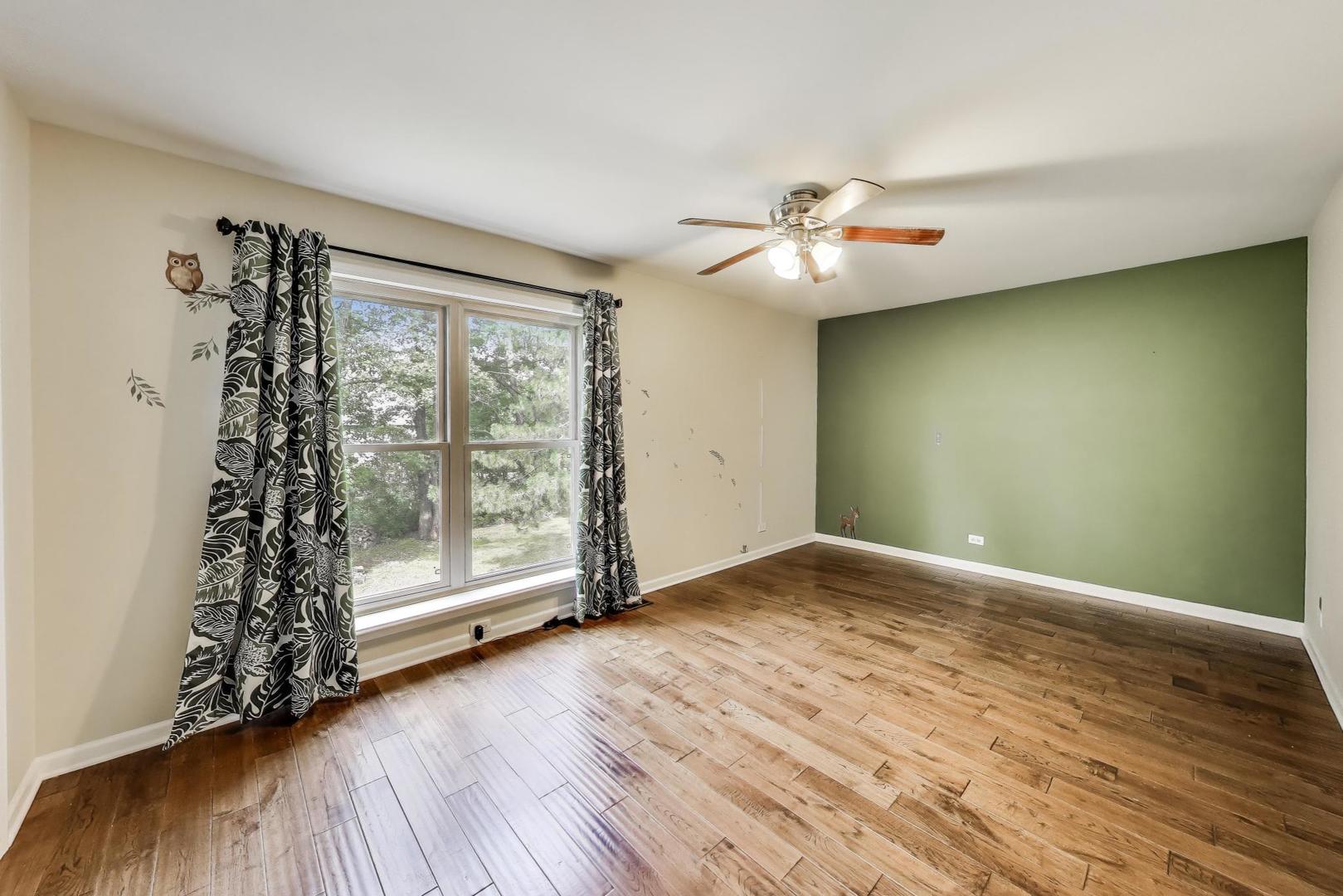 21191 Lisa Lane, Steger, IL 60475