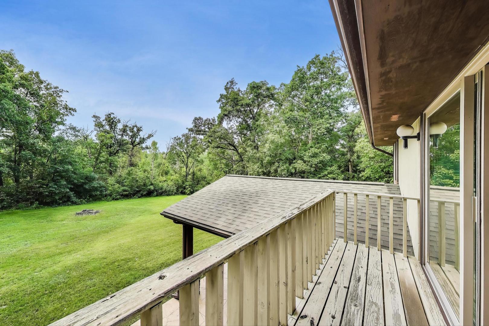 21191 Lisa Lane, Steger, IL 60475