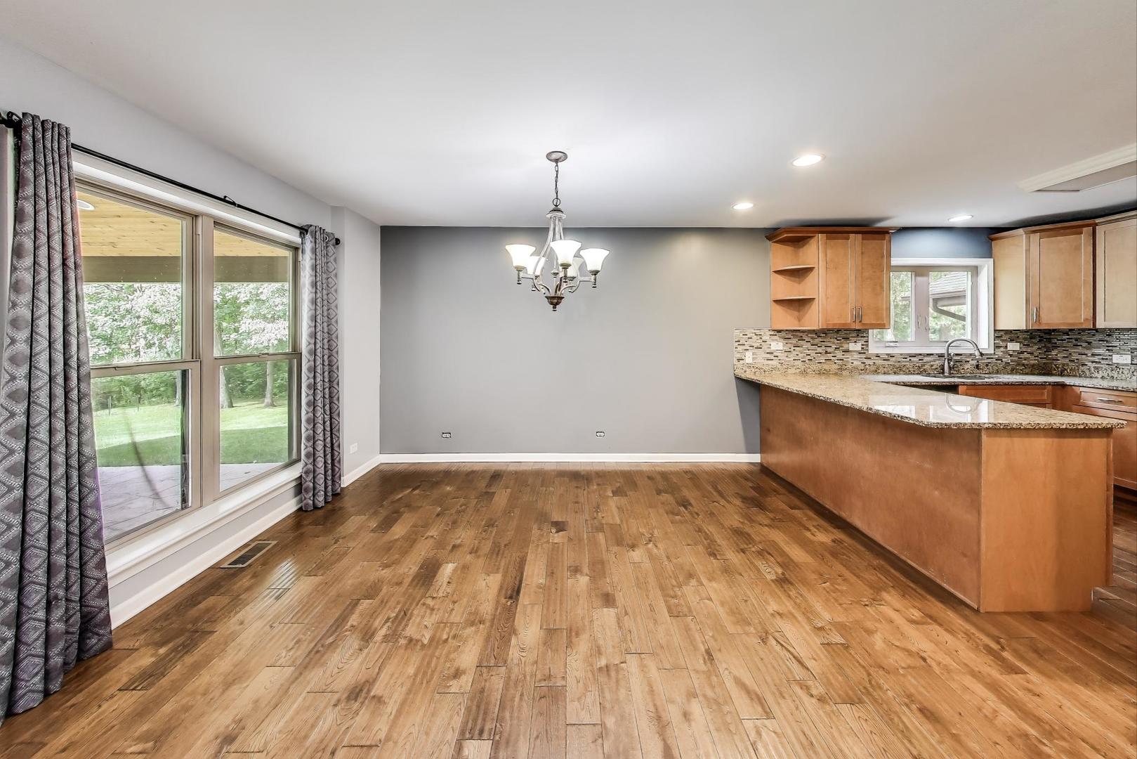 21191 Lisa Lane, Steger, IL 60475