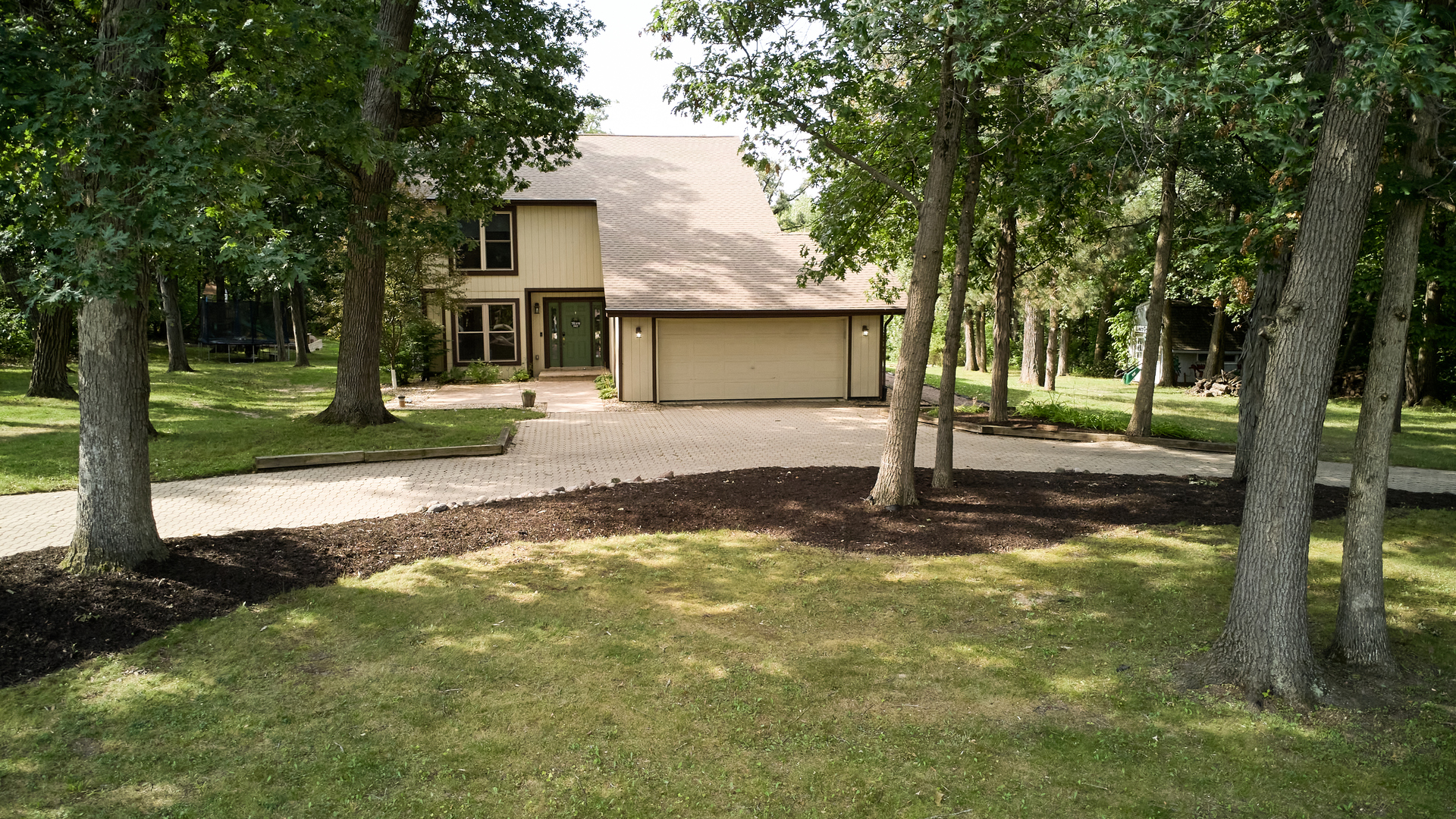 21191 Lisa Lane, Steger, IL 60475