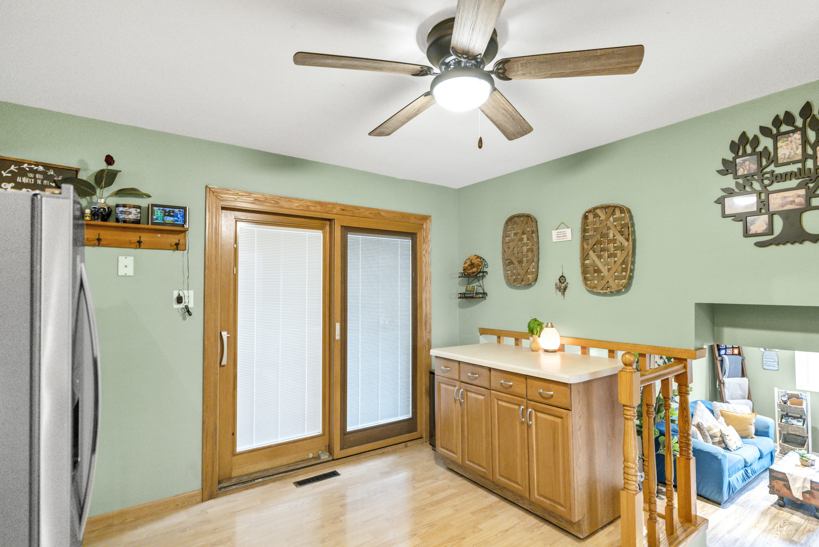 800 Cedar Lane, Bartlett, IL 60103